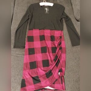 Black and Pink Plaid Long Sleeve Dress